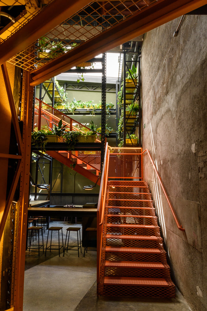 ambientecentrobullguerlucasterribili-3